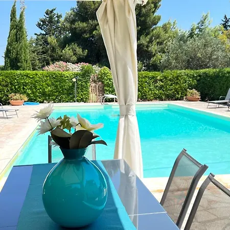 Adelaide Maison d'hôtes 3*